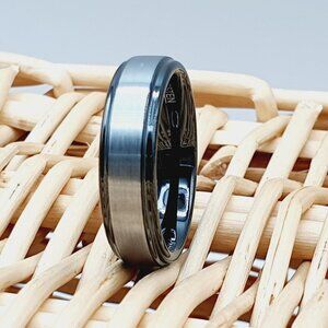 Unisex Tungsten Carbide Ring with Brushed Center and Polished Edges W778